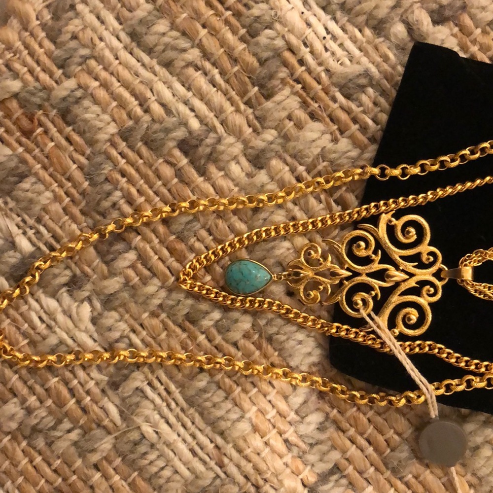 Ben Amun gold layered necklace